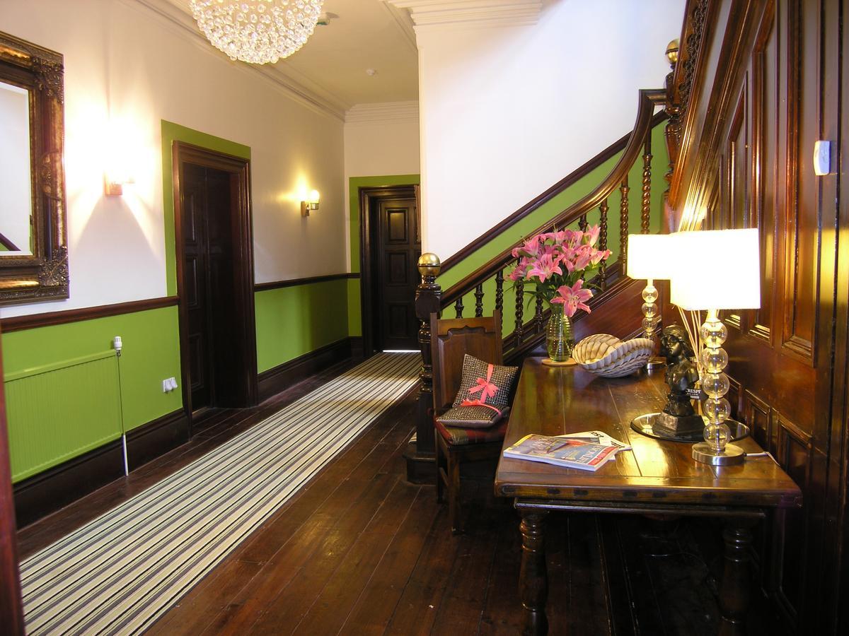 Westwell Hall イフラクーム エクステリア 写真